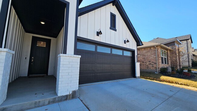 Foto del edificio - New Home For Rent!