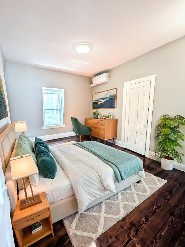 Building Photo - 31 Oberlin St