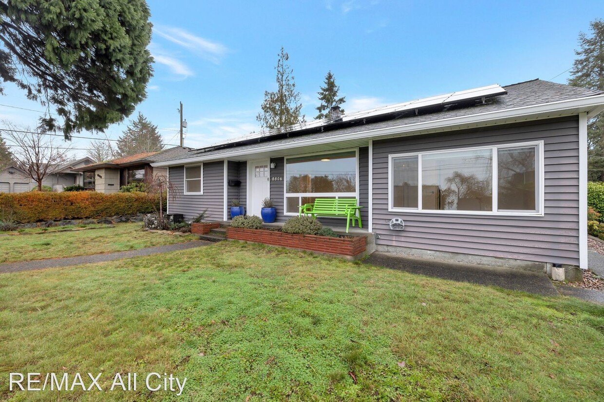 Primary Photo - 3 br, 1 bath House - 8806 38th Ave SW