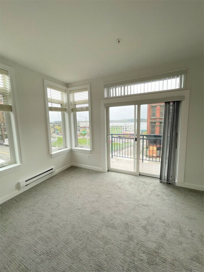 Building Photo - 2bd/1.75ba Seattle Condo