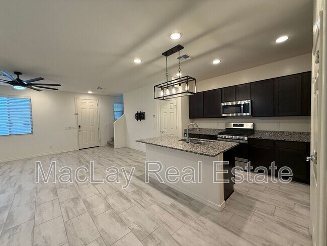 Foto del edificio - 1708 S 83rd Way