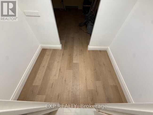 Photo du bâtiment - 2760 Carousel Crescent