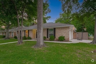 Building Photo - 12602 Westleigh Dr
