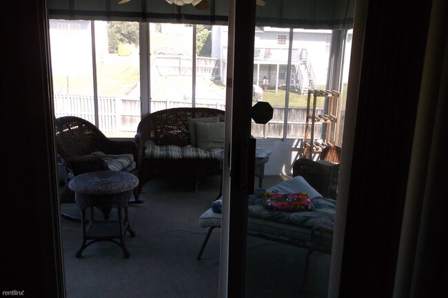 Foto del edificio - 10510 Nast Dr