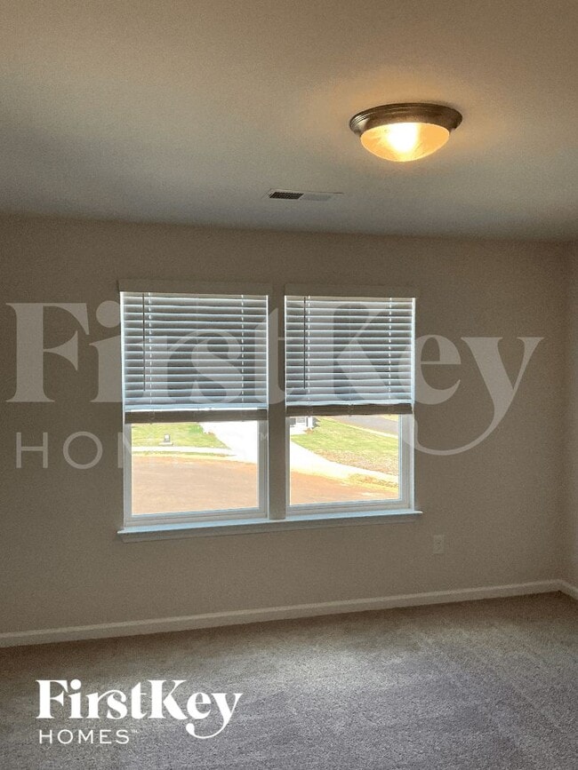Foto del edificio - 1203 Mission Hill Ln