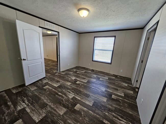 Foto del edificio - 1 Lou Henry Ln