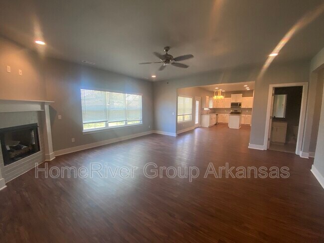 Foto del edificio - 3219 Rosecomb St