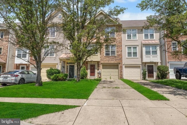 Building Photo - 2204 Commissary Cir