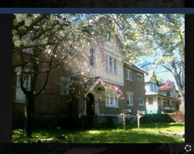 Building Photo - 1487 Fair Ave