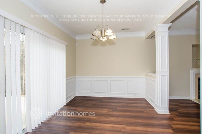 Building Photo - 3821 Sipes Ln