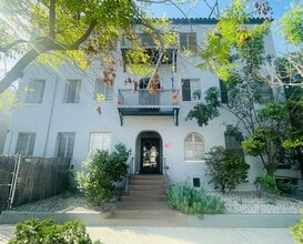 Interior Photo - Chateau Lily - Chateau Lily LLC