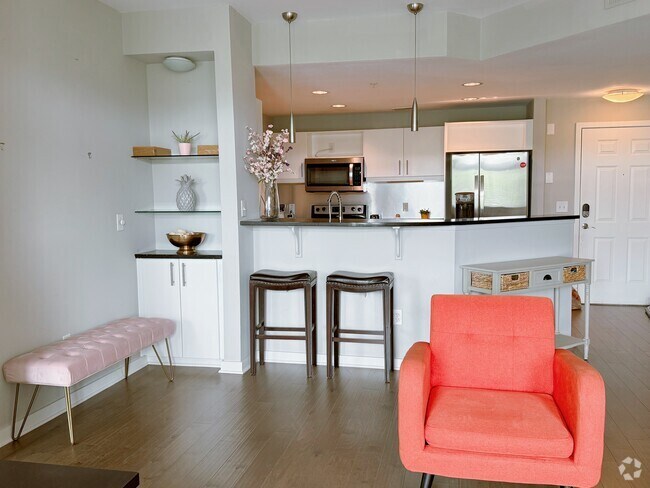 Furnished water view unit - 390 17th St NW