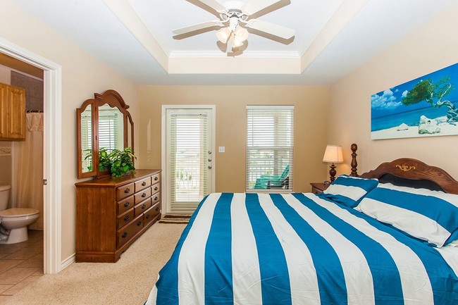 Master with own Bath - 14202 Encantada Ave