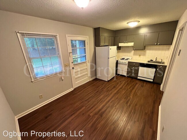 Building Photo - 2 br, 1.5 bath House - 204 VINEYARD PARK ROAD