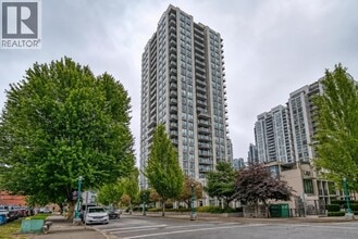 Building Photo - 2982 Burlington Dr