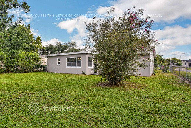 Building Photo - 4516 King Cole Blvd