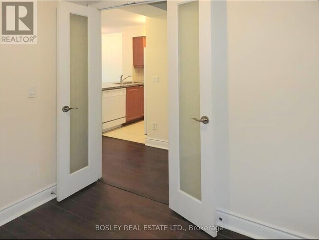 Photo du bâtiment - 15 Greenview Ave