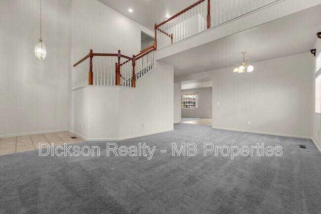 Building Photo - 2447 Anqua Dr