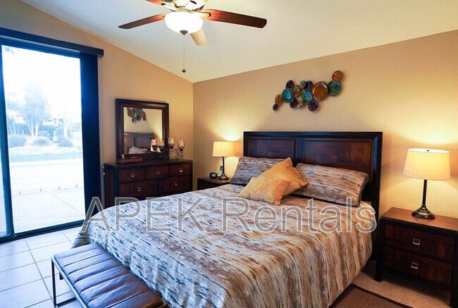 Foto del edificio - 68368 Calle Leon