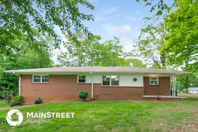 Building Photo - 4130 Davbow Dr