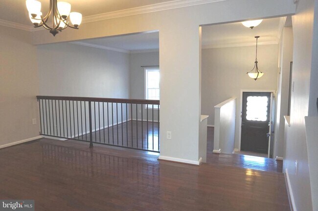 Foto del edificio - 7 Meadow Grass Ct