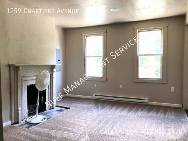 Building Photo - 2 Bed, 1 Bath unit in Crafton Heights