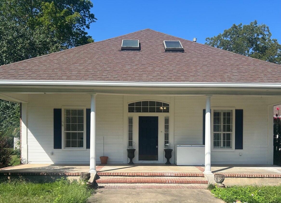 Foto principal - 402 S Central St
