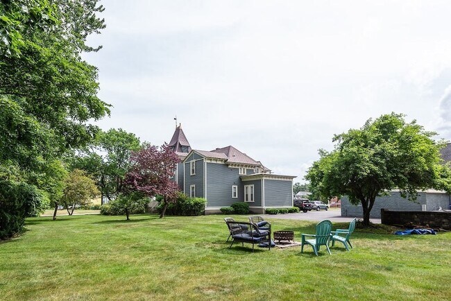 Foto del edificio - 249 County St