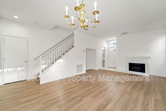 Building Photo - 8265 Gold Coast Dr