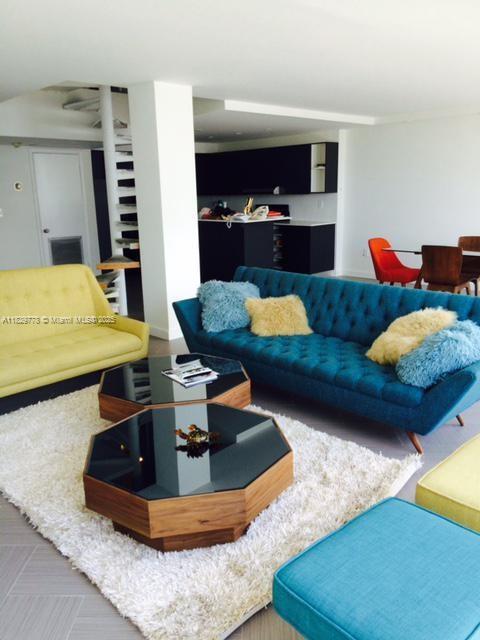 Foto del edificio - 600 NE 36th St