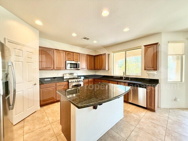 Foto del edificio - 4705 W Sweet Iron Pass