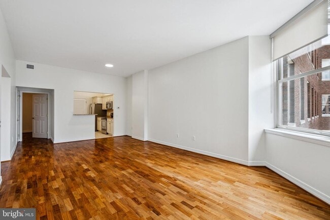 Building Photo - 1600 Arch St