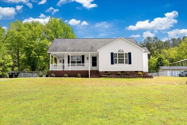 Building Photo - Clayton Home For Rent