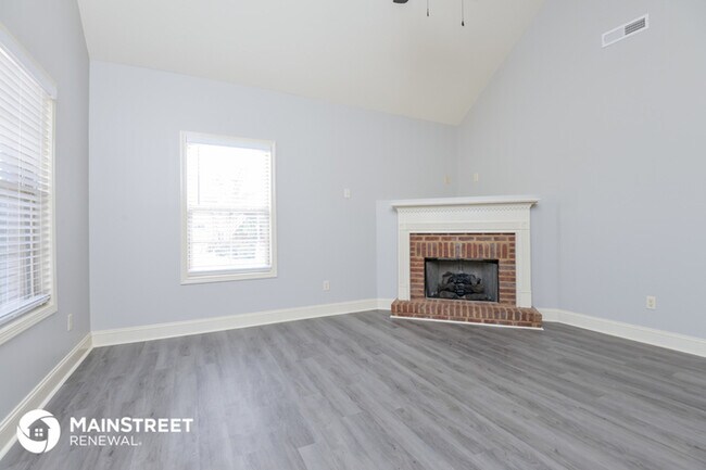 Building Photo - 45 Smith Glen Dr