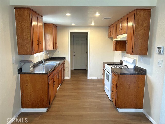 Foto del edificio - 4853 Olive St