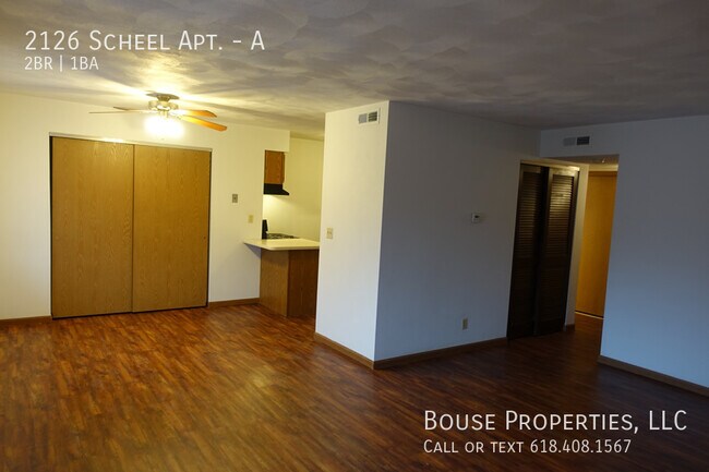 Foto del edificio - 2126 Scheel St