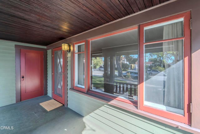 Building Photo - 850 Garfield Ave