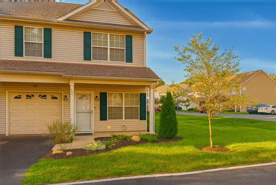 Foto principal - 635 Grove Cir