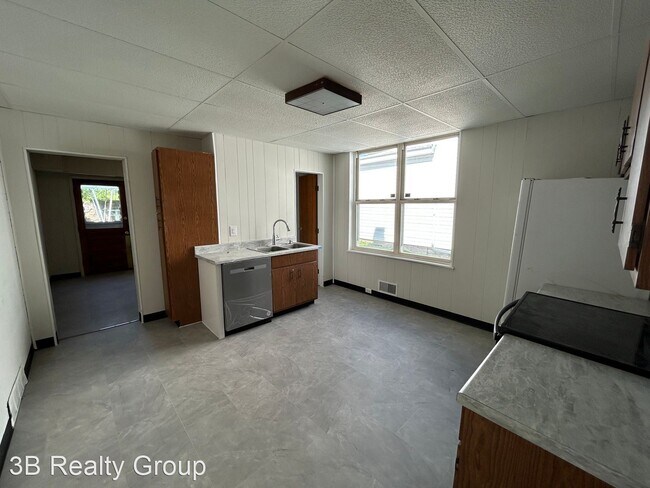 Foto del edificio - 2 br, 1.5 bath House - 1944 Elm Ave.