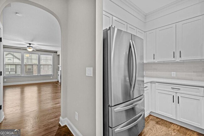 Foto del edificio - 3209 Hallmark Ln NE
