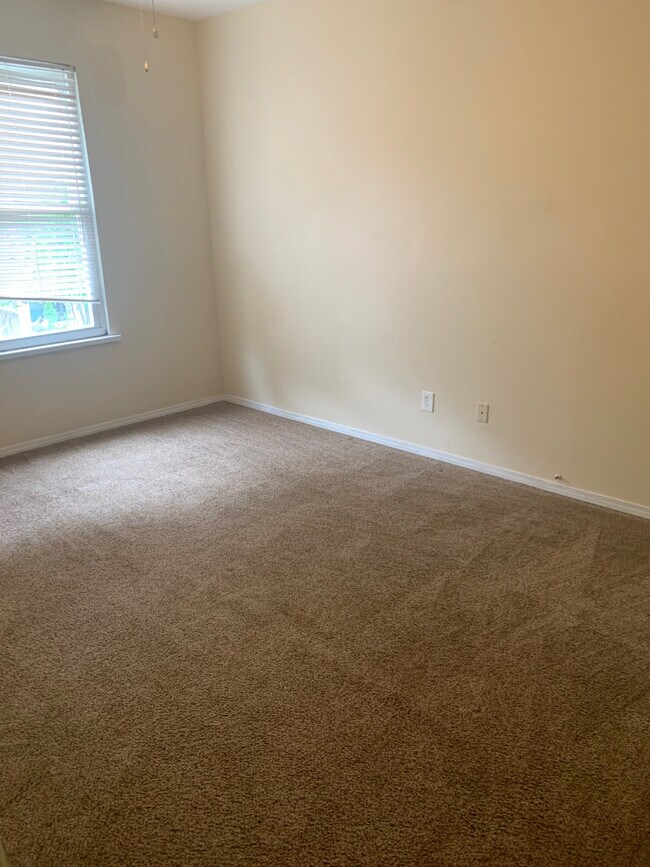 Foto del edificio - 5132 Keystone St