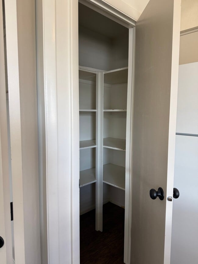 Building Photo - 29 S 1450 W