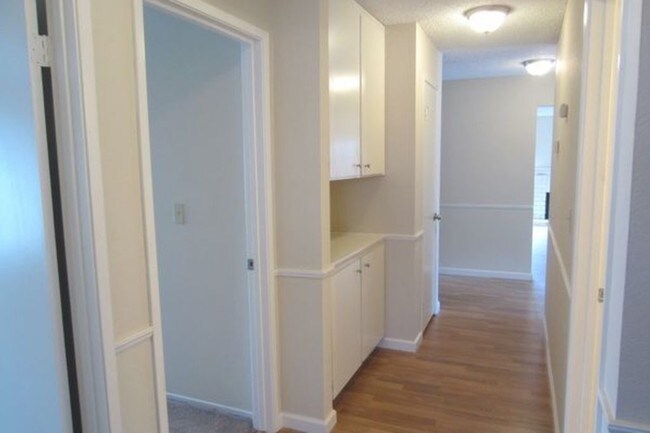 Foto del edificio - 200 Sunrise Way