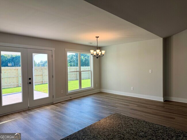 Foto del edificio - 232 Lake Meadows Dr