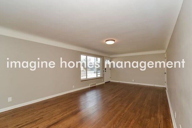 Building Photo - Pet-Friendly 3 Bedroom Home in Anderson To...
