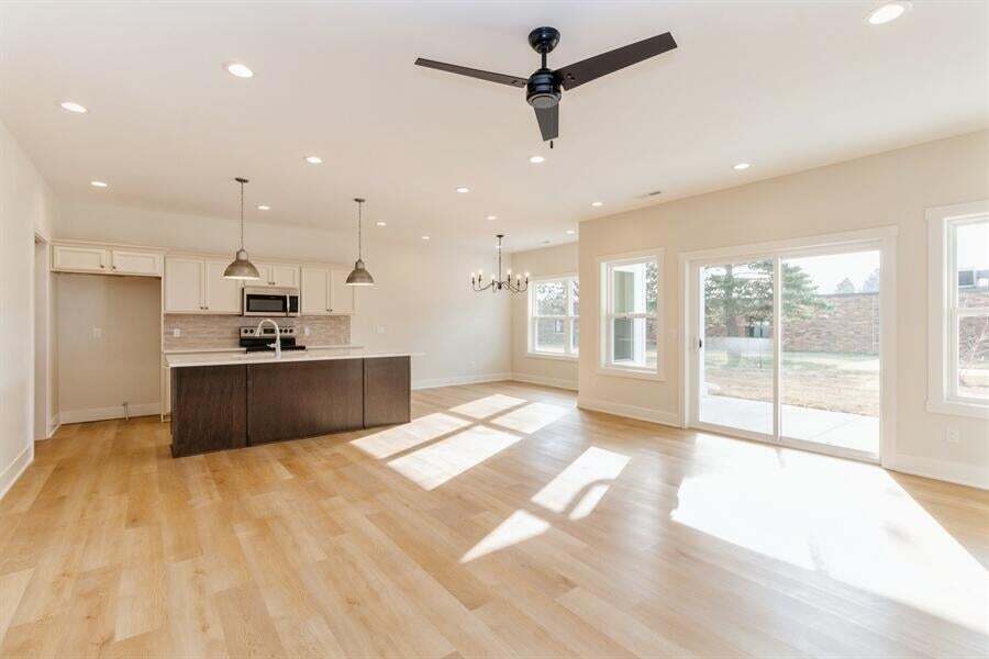 912 Henryson St, Story City, IA 50248 Townhome Rentals in Story City