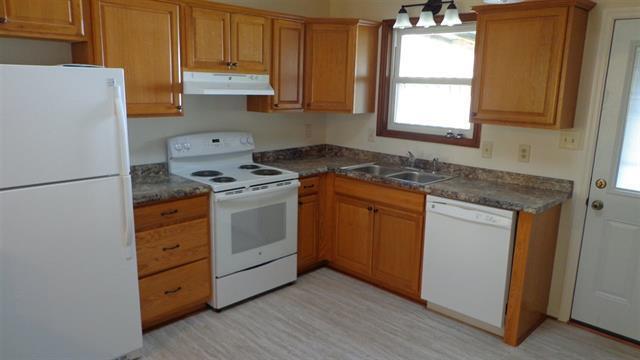 Building Photo - Cozy 2 Bedroom, 2 Bathroom Duplex - 101 Ga...