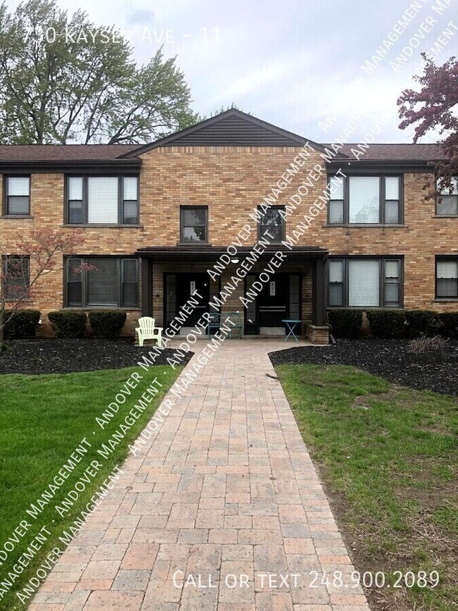 Building Photo - Lincoln Street Condominiums
