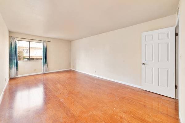 Primary Photo - 427 25th Ave