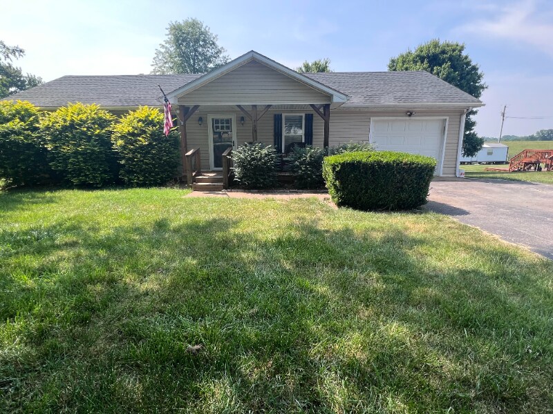 Foto principal - 739 Vance Ln